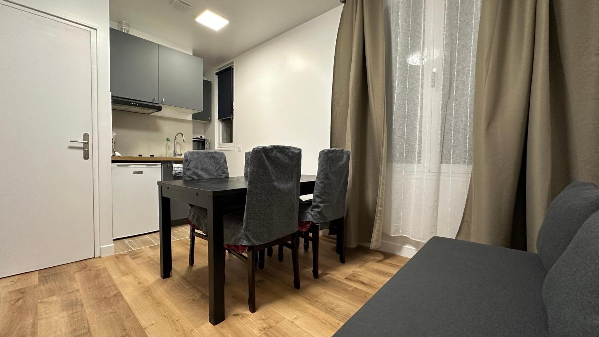 Lacharriere-Logement Entier 38M2 Παρίσι Εξωτερικό φωτογραφία